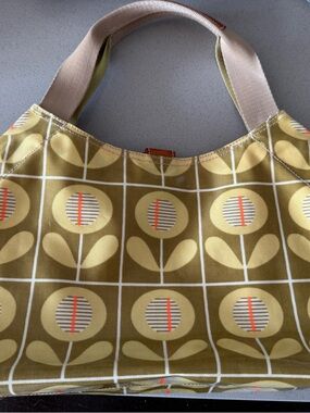 Orla Kiely Oval Flower Hand Bag